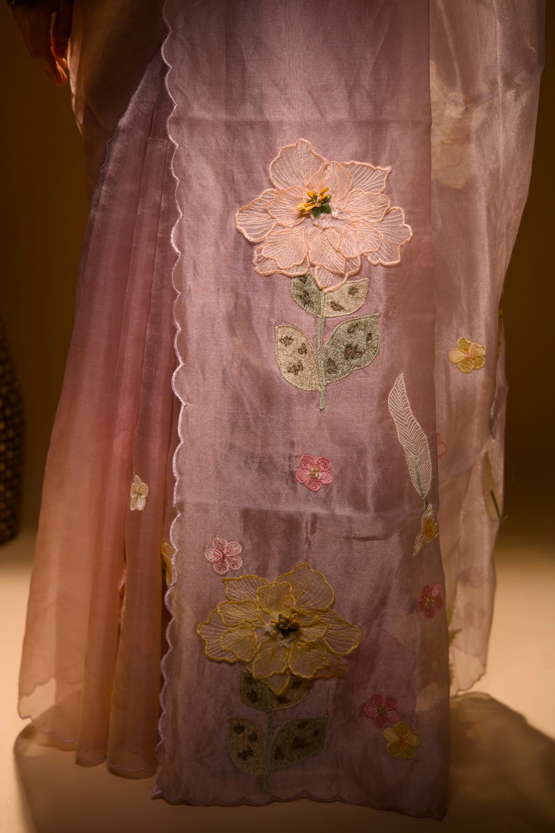 Rose Gold Pure Handloom Tissue Saree with Scallop Border Placement Appliqué Embroidery View 3
