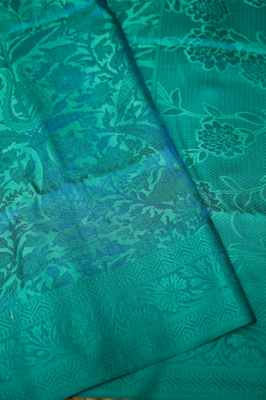 Rama Green Handwoven Pure Banarasi Tanchoi Silk Saree