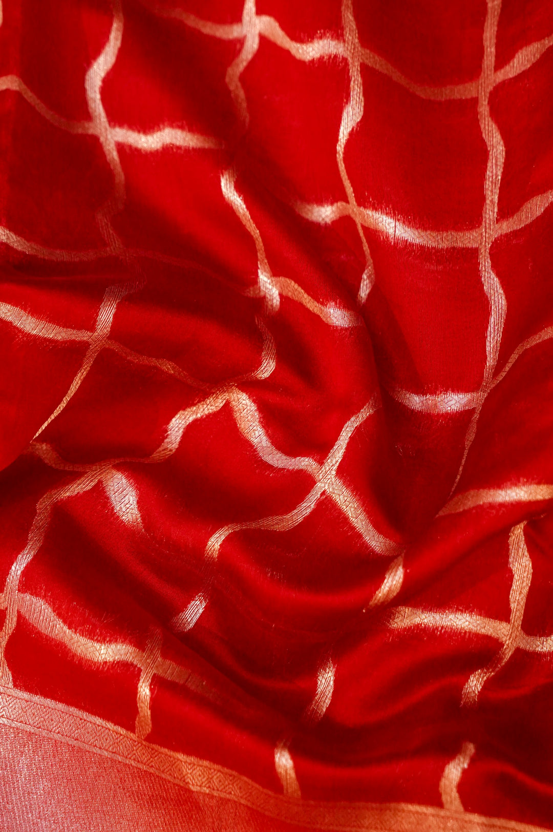 Crimson Royalty – Red Banarasi Silk Saree with Cross-Check Zari Weave