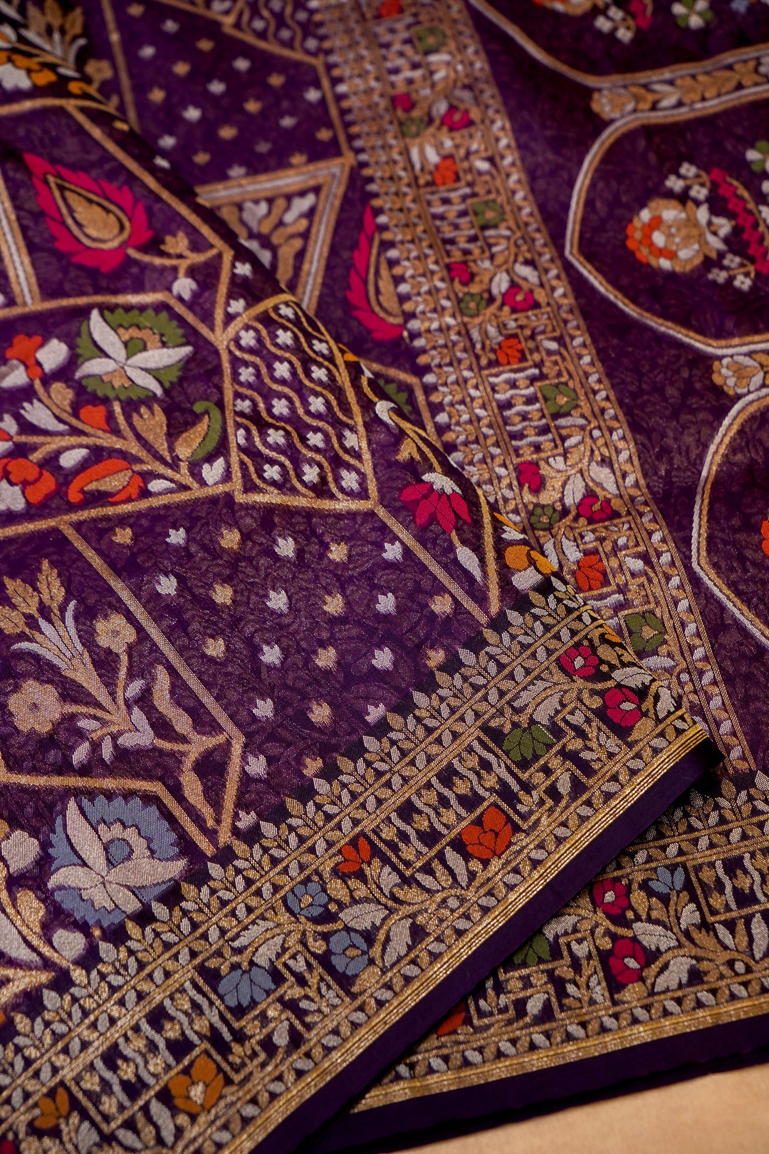 Handwoven Banarasi Pure Katan Silk Purple Jamdani Pattern Saree View 4