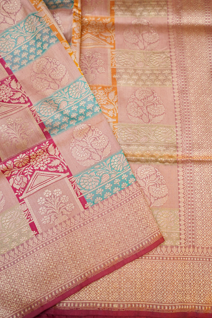 Handwoven Rangkat Banarasi Pure Katan Silk Saree in Onion Pink Hue