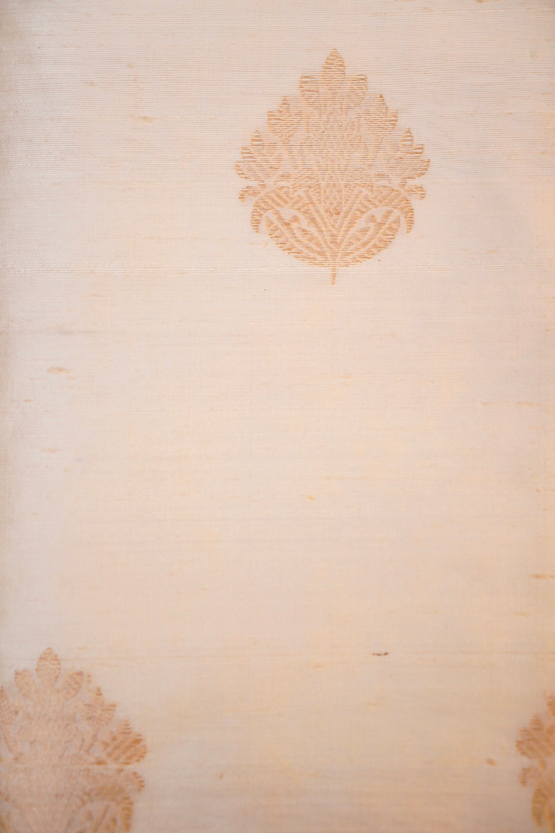 Pure Handloom Raw Silk Dyeable Suit with Organza Dupatta