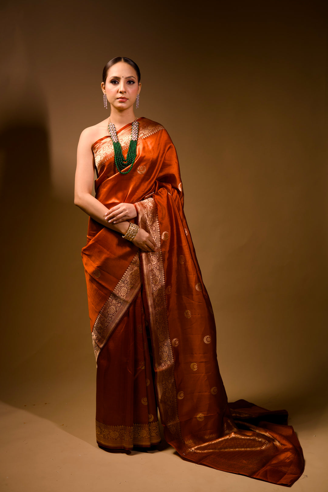 Sonakshi Sinha Inspired Rust Orange Pure Katan Silk Chand Boota Banarasi Saree View 3