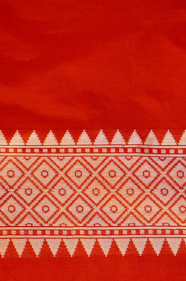 Handwoven Rangkat Banarasi Pure Katan Silk Birds Motif Saree