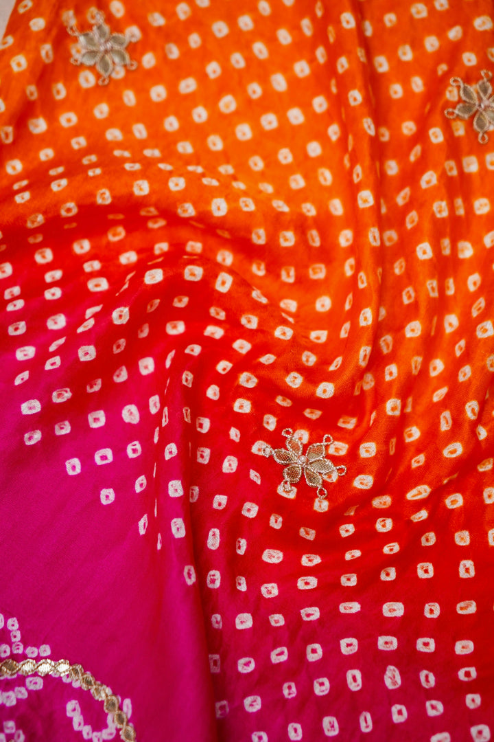 Rangrez Gulnaar Pure Gajji Bandhej Dupatta with Gota Patti View 5