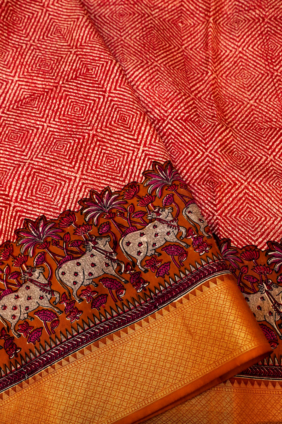 Heritage Elegance – Crepe Silk Printed Saree with Zari Weaving Border Inspired by Pichwai Art