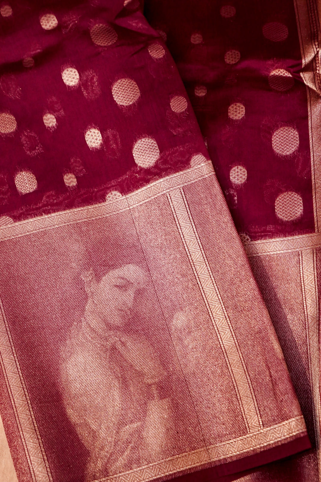 Wine Elegance – Pure Katan Silk Handloom Contemporary Banarasi Madhubala Weaving Saree