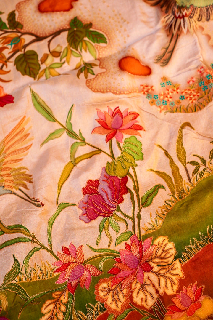 Whispers of Sage Off White Crepe Silk Saree Inspired by Nature’s Serenity