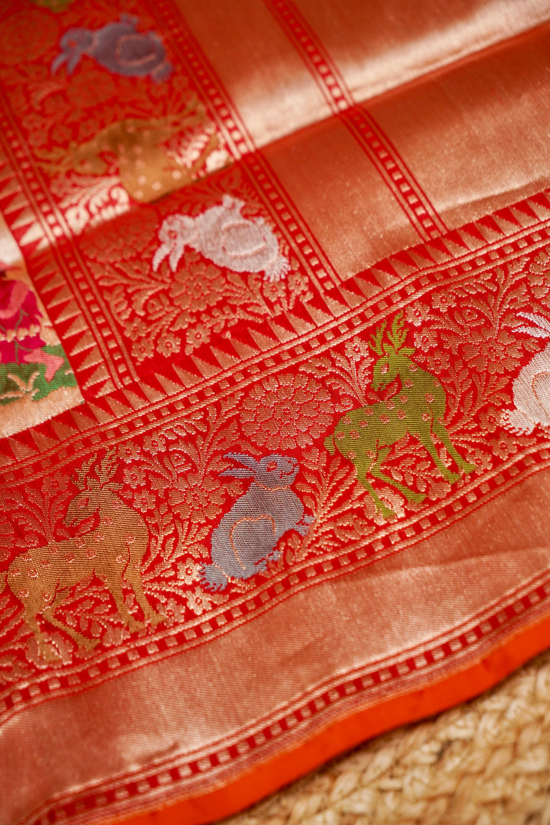 Regal Red Handwoven Pure Banarasi Paithani Kimkhwab Silk Saree