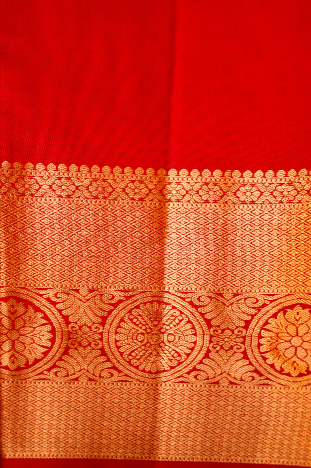 Scarlet Silk Kanjivaram Saree with Intricate Zari Brocade Weave View 6