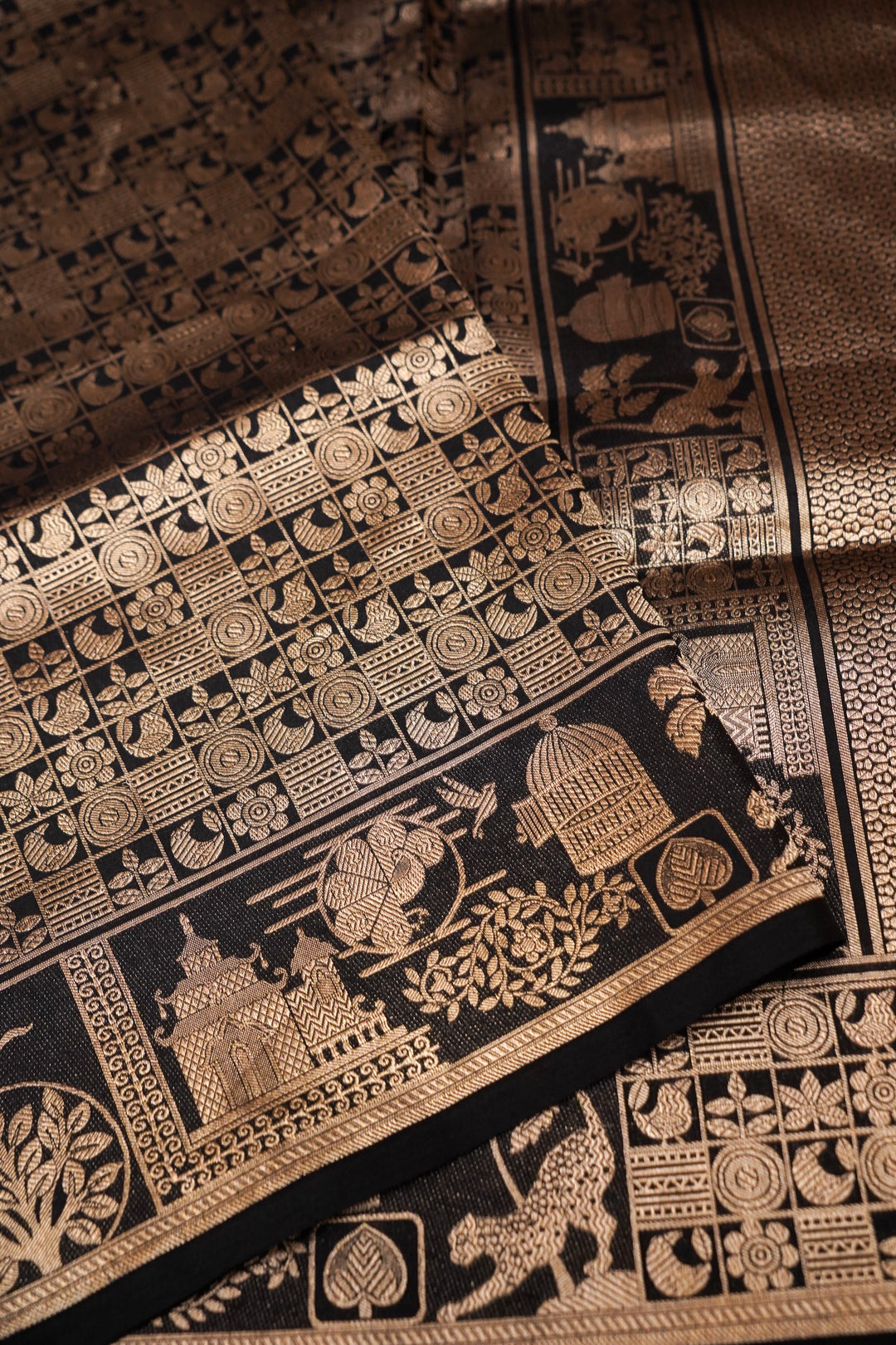 Black Pure Banarasi Handloom Katan Silk Contemporary Brocade Saree