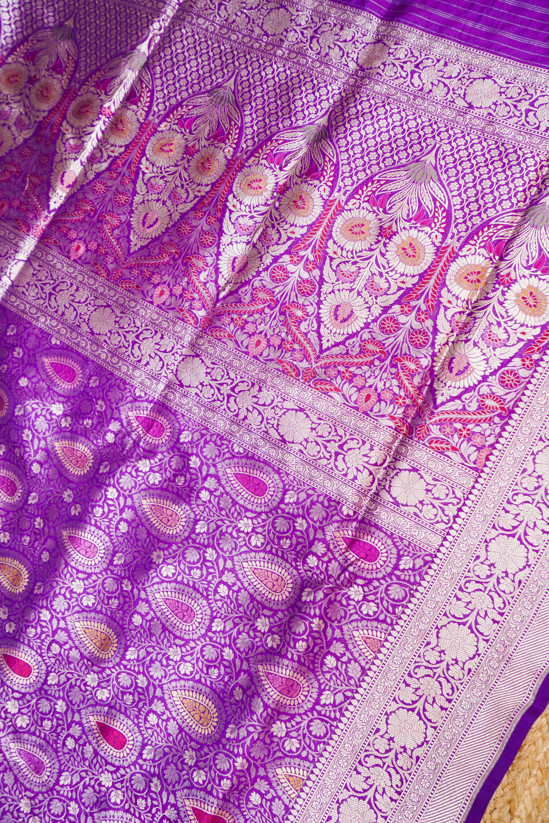 Purple Handwoven Banarasi Pure Katan Silk Brocade Meenakari Jaal Saree