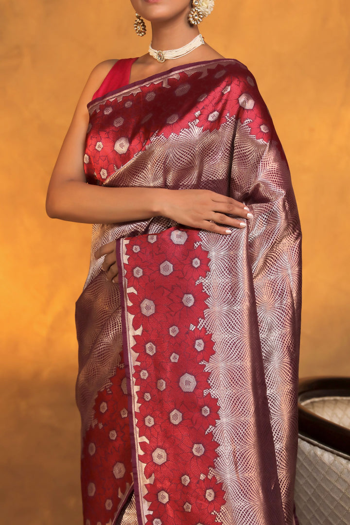 banarasi handloom wine pure brocade katan silk saree with tanchoi border and pallu closeup view 2