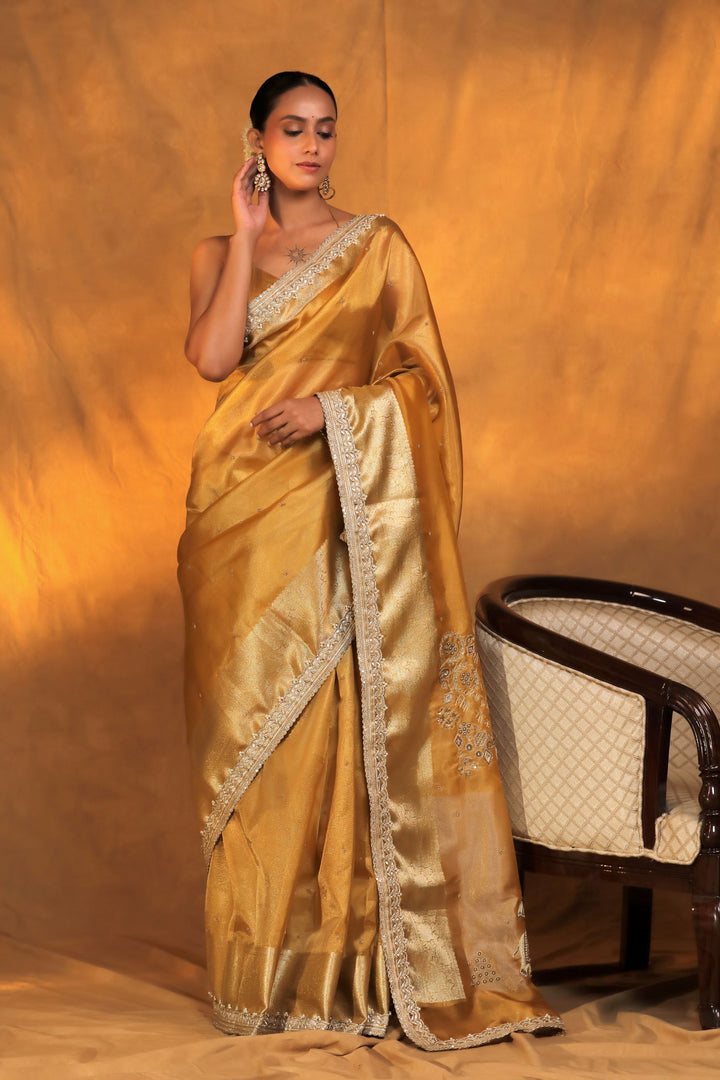 golden pure tissue silk gayatri mantra written with baarat inspired pallu scallop lace border front view 3