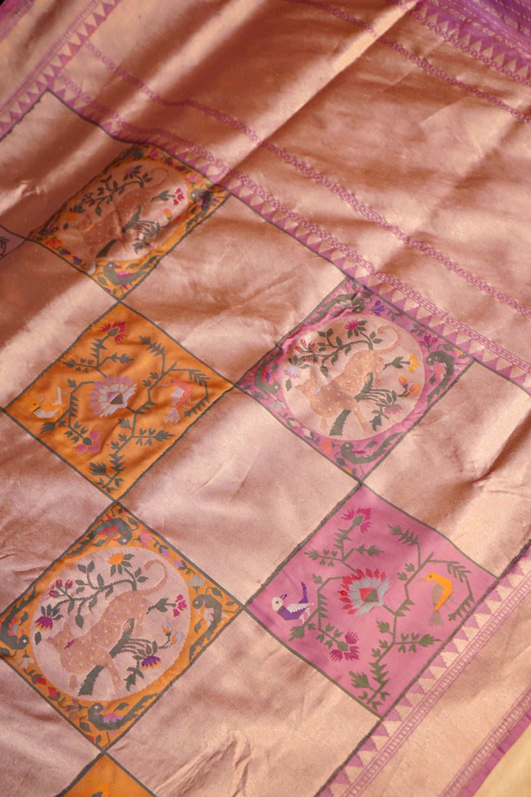 Gulabi Rooh – Handwoven Onion Pink Banarasi Pure Katan Silk Saree