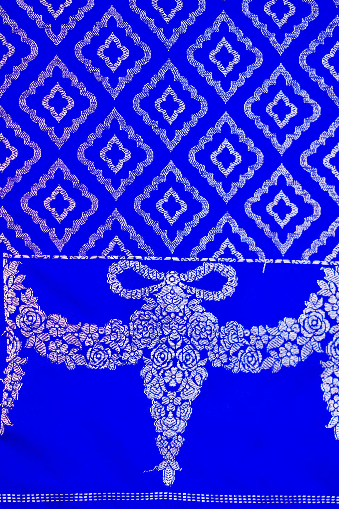 Timeless Elegance in Royal Blue Mashru Silk Saree with Zari Woven Border & Pallu
