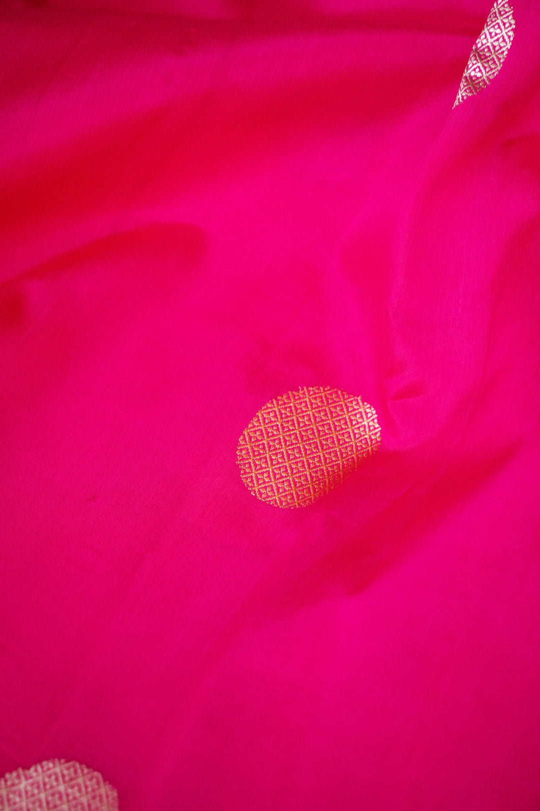 Pink Pure Katan Silk Saree with Gola Boota &amp; Heavy Pallu