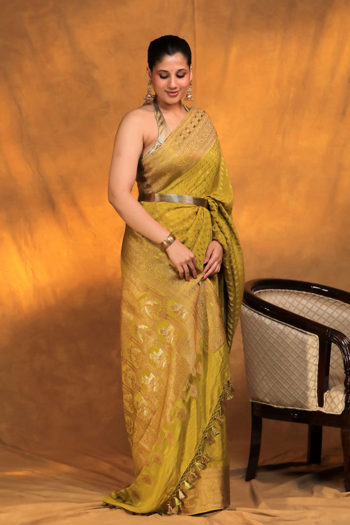 lemonyellow pure crepe chinon georgette saree with shikargah border side view