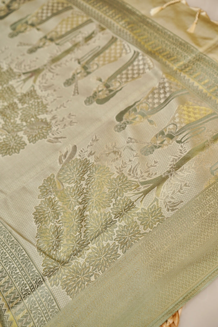 Elegant Beige Handwoven Pure Banarasi Tanchoi Silk Saree