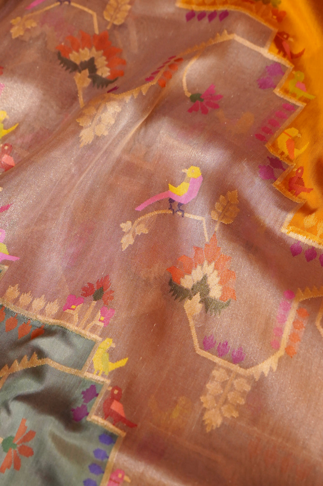 Pakshi Leher Of Handwoven Rangkat Banarasi Katan Silk Saree