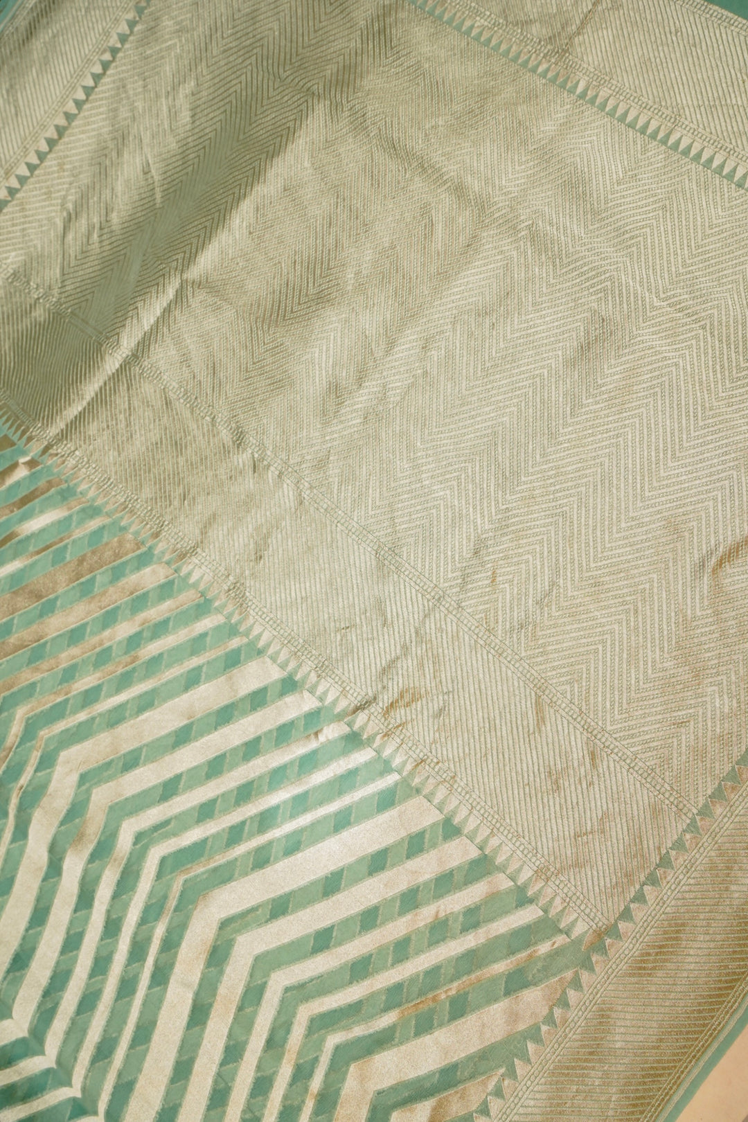 Handwoven Pure Khaddi Georgette Sage Green Chevron Pattern Saree View 2