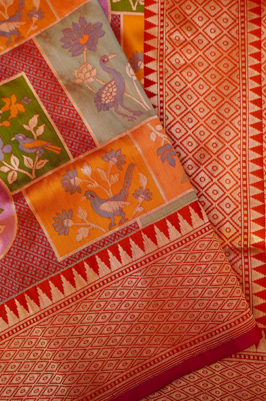 Handwoven Rangkat Banarasi Pure Katan Silk Birds Motif Saree