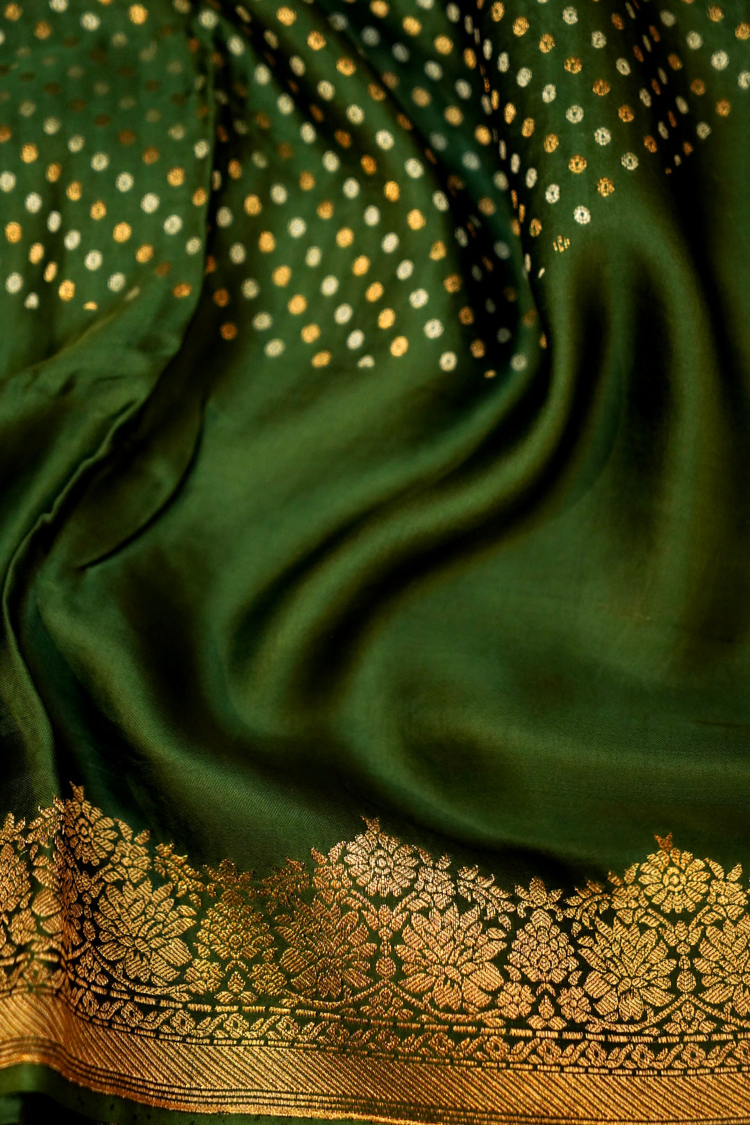 Green Banarasi Satin Crepe Bandhej Weaving Saree with Birds Motif
