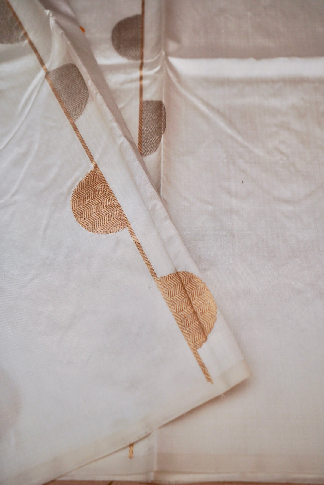 Eternal Grace in Weaves – The Banarasi Puna Silk Affair