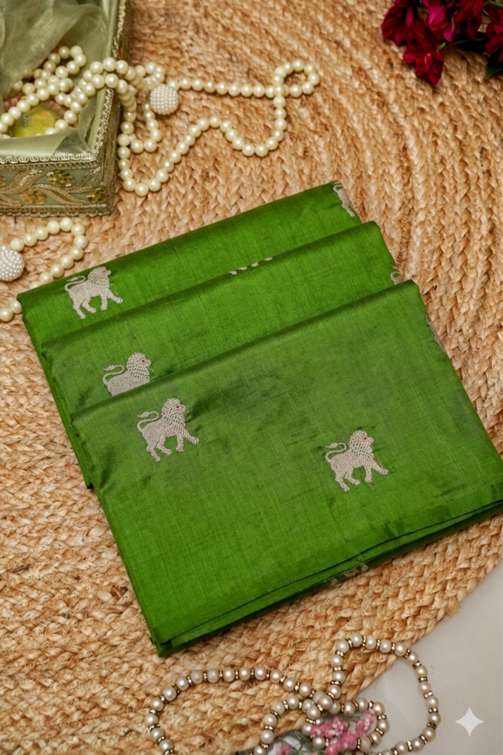 Fresh Grass Green Handwoven Banarasi Pure Puna Silk Saree with Zari Lion Motif