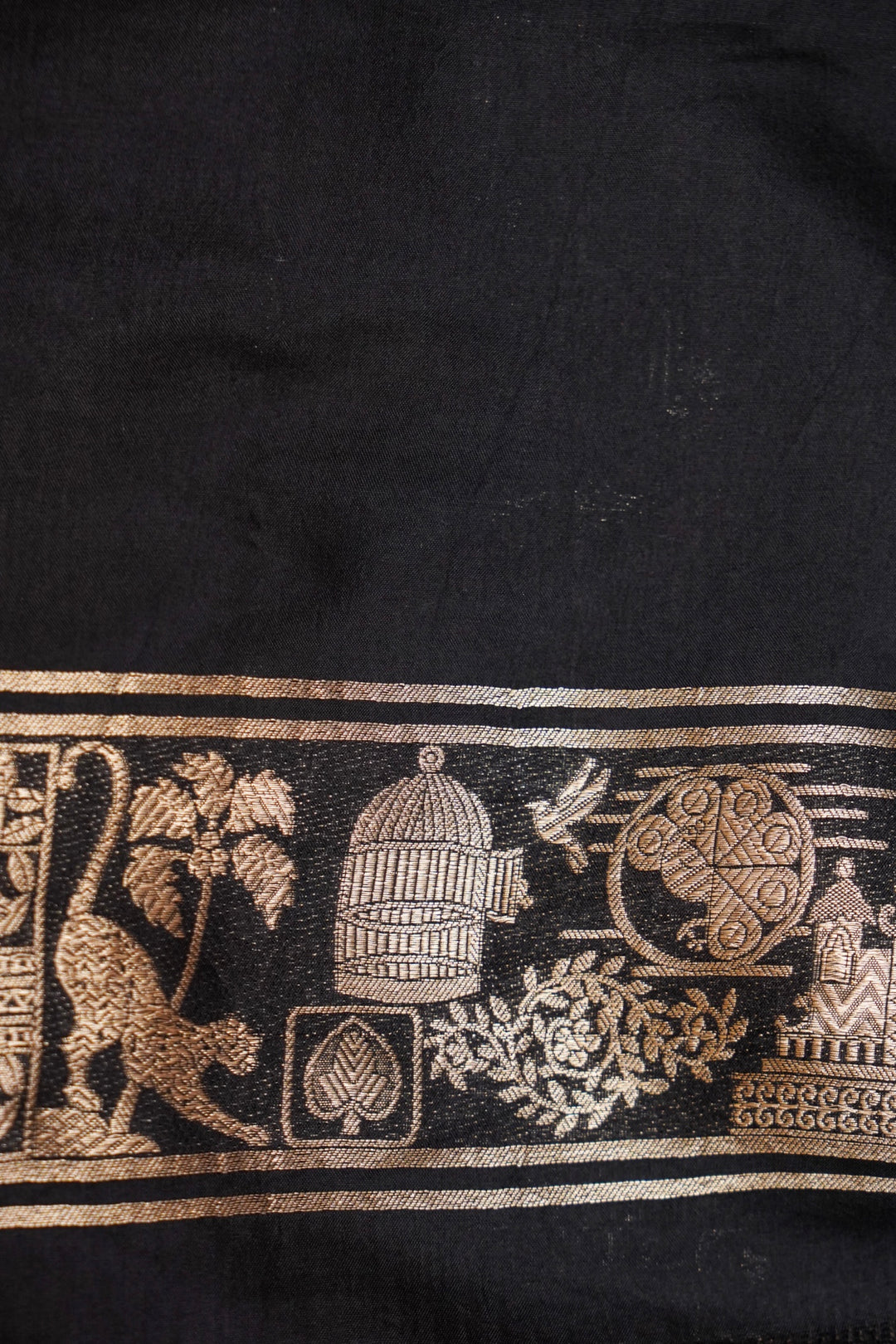 Black Pure Banarasi Handloom Katan Silk Contemporary Brocade Saree