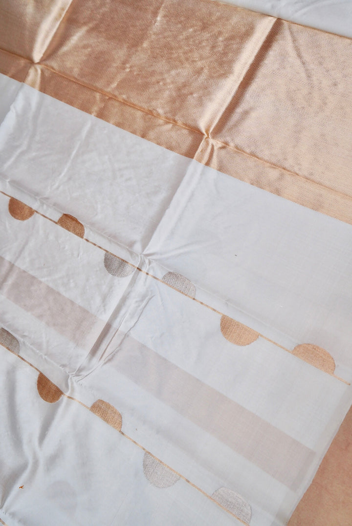 Eternal Grace in Weaves – The Banarasi Puna Silk Affair