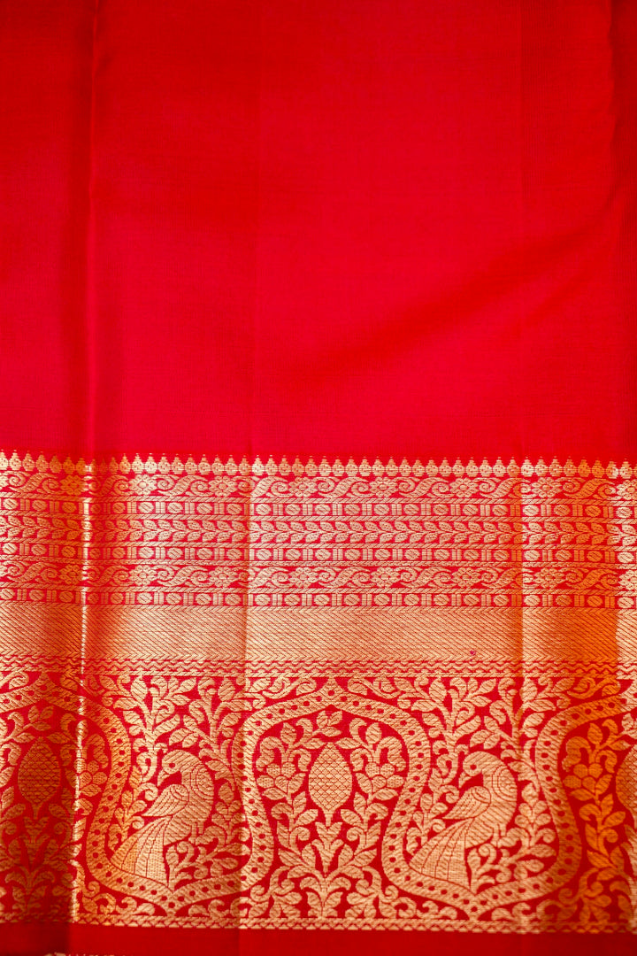 Maharani Red Kanjivaram Silk Saree with Woven Zari Brocade View 6