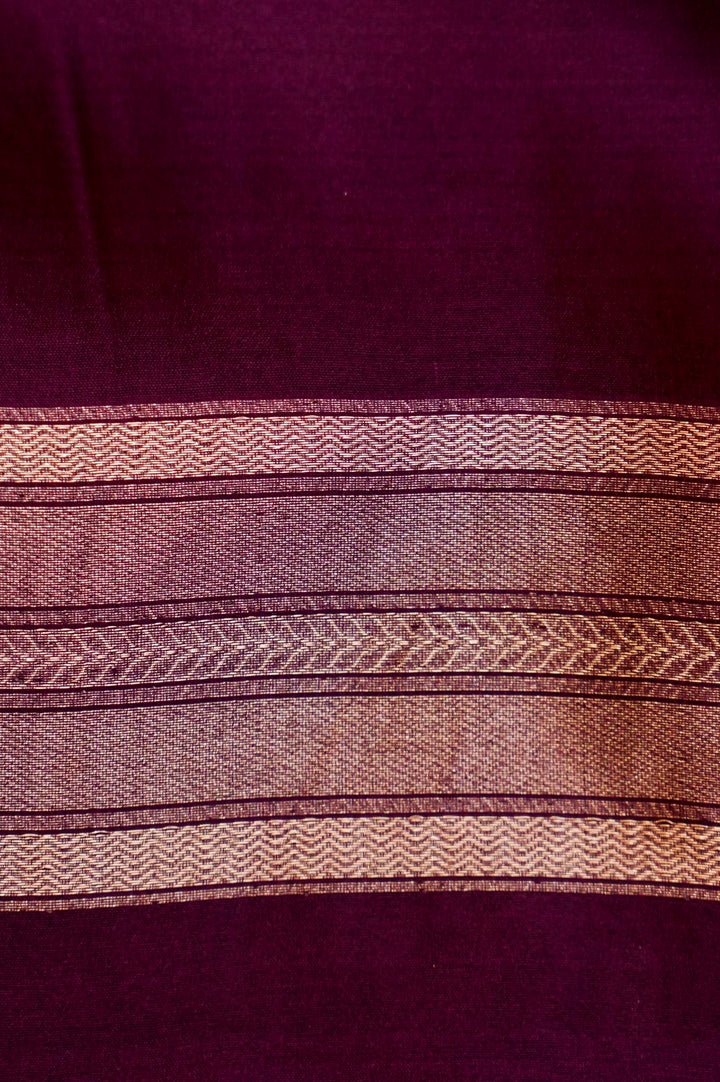 Imperial Wine Majesty – Dark Purple Pure Katan Silk Handloom Banarasi Madhubala Saree