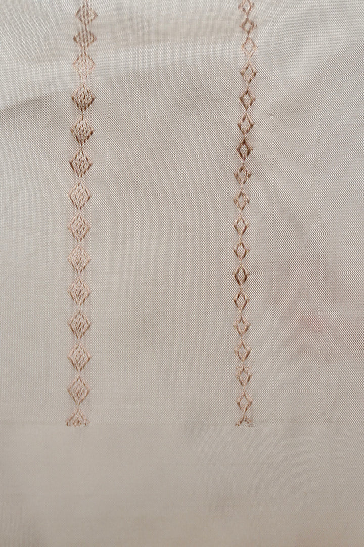 Handwoven Banarasi Pure Puna Silk Saree with Zari Woven Meenakari Peacock Motifs