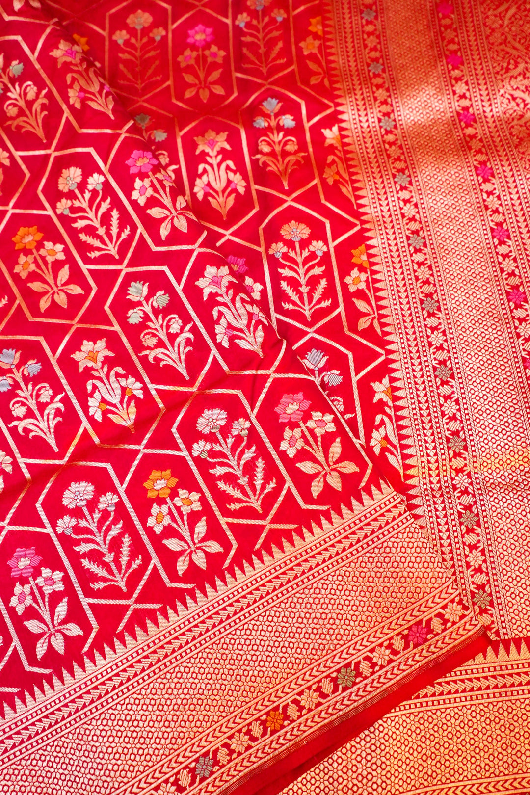 Charming Pink Pure Handloom Katan Silk Meenakari Banarasi Saree