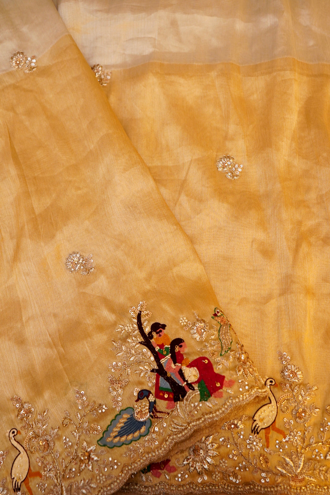 Sunehri Noor – Pure Golden and Silver DesignerTissue Silk Saree