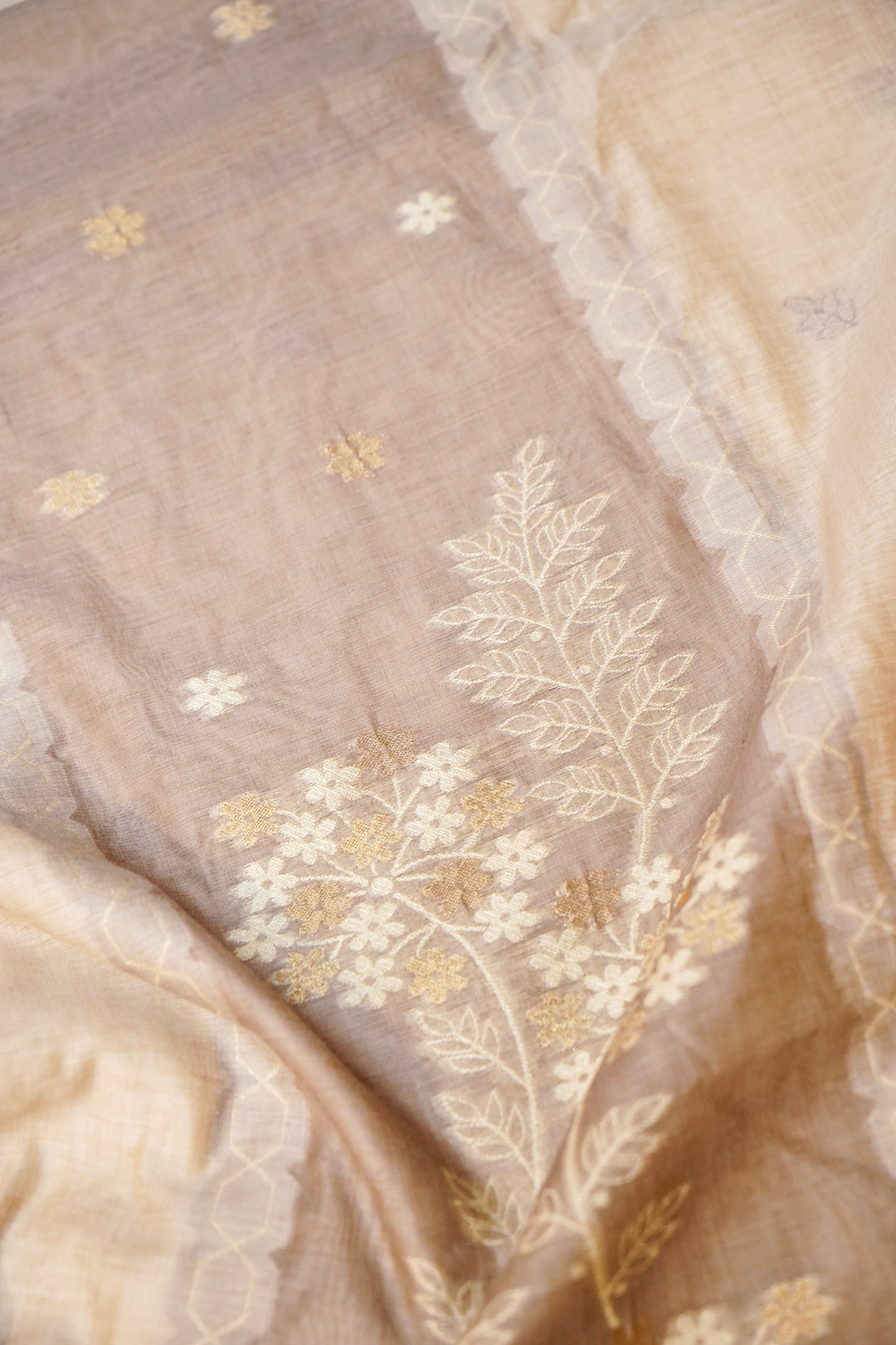 Off White &amp; Mauve Floral Woven Unstitched Suit Set