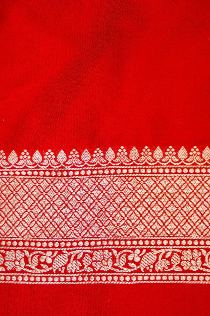 Red Handwoven Banarasi Bridal Katan Silk Saree with Zari Nandi Motifs & Meenakari Floral Weave