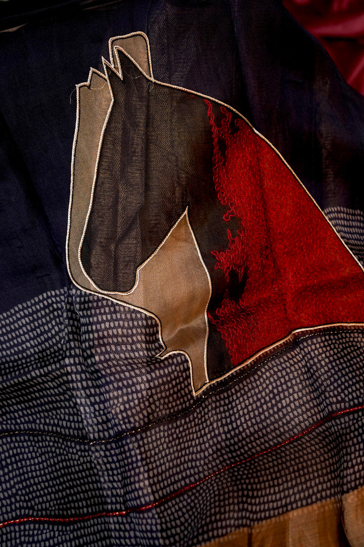 Golden Navy Elegance Contemporary Organza Tissue Saree View 5