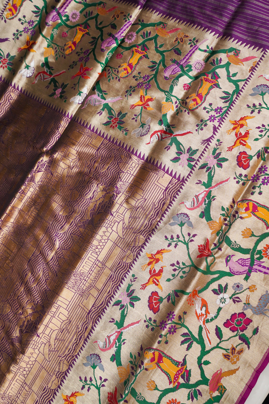 Pure Banarasi Katan Silk Handloom Kadiyal Saree with Paithani Border