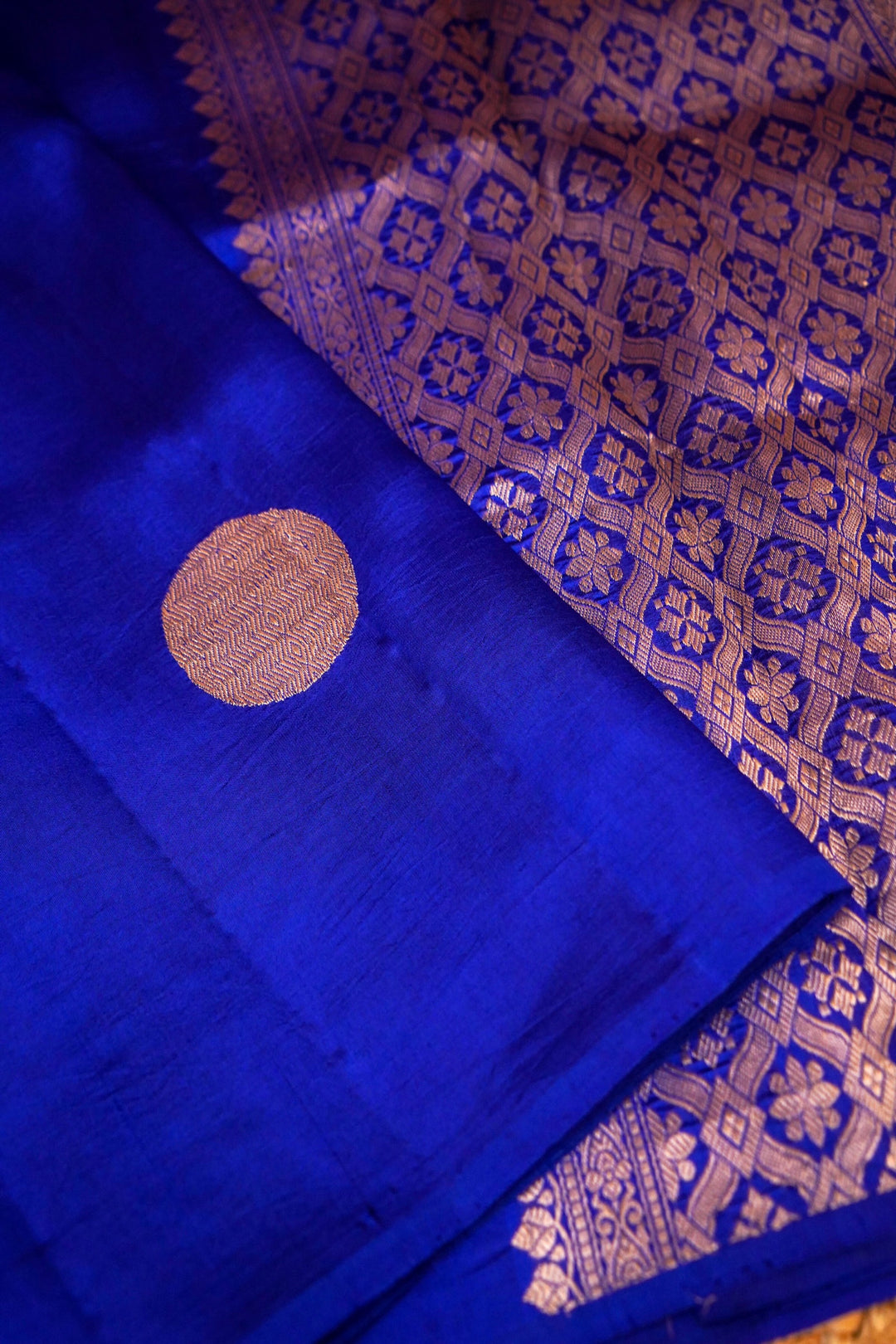 Handwoven Royal Blue Pure Katan Silk Gola Boota Saree