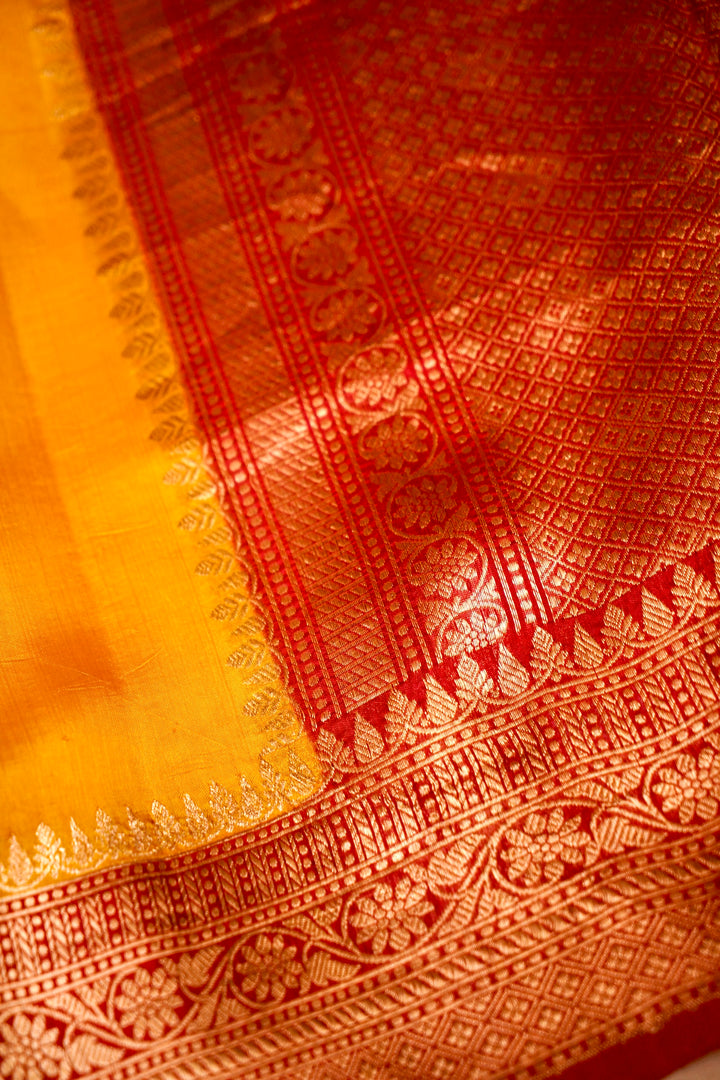 Sonaroopa Yellow Banarasi Pure Katan Silk Butidar Saree with Contrast Border and Pallu View 6