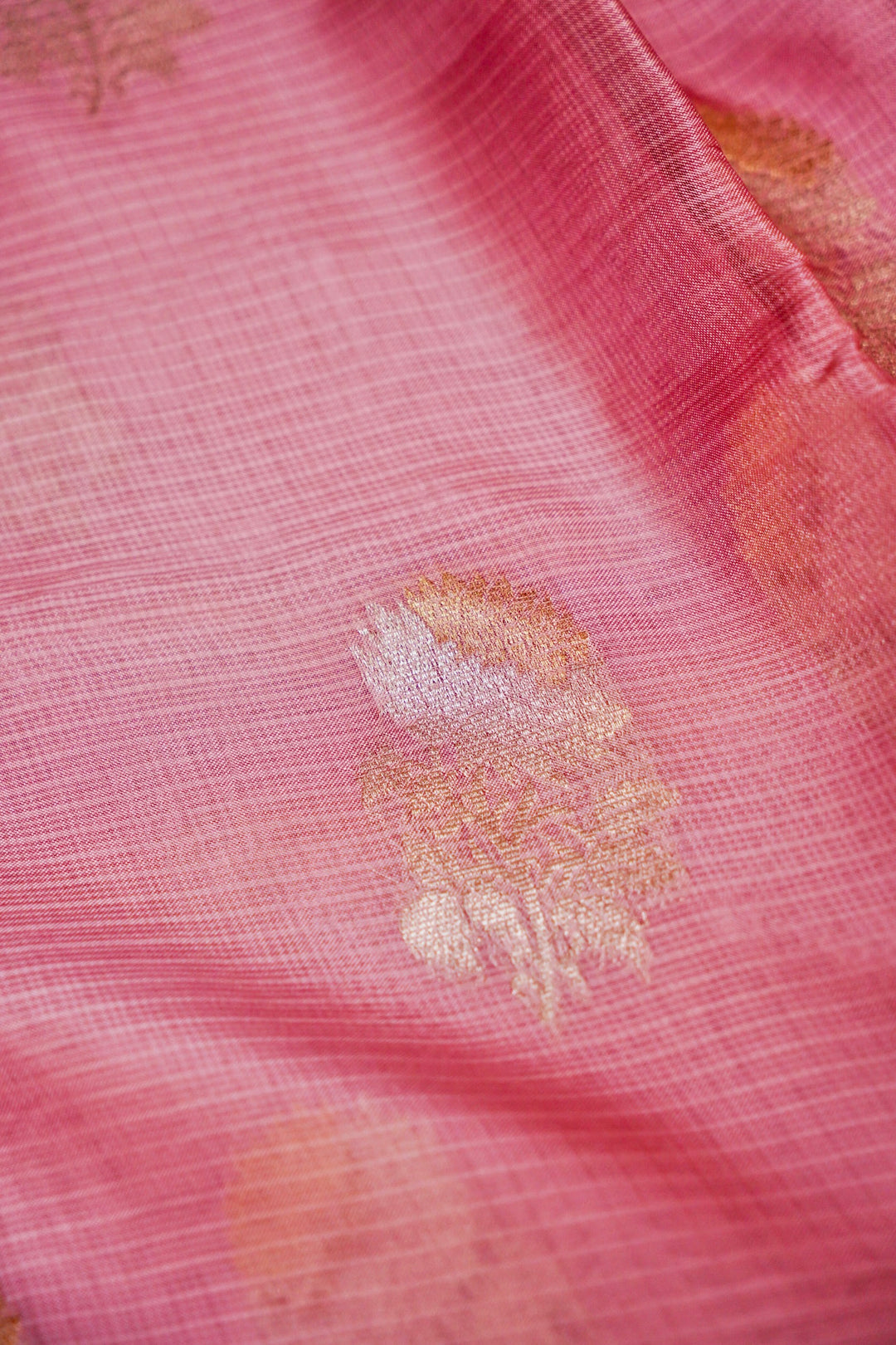 Banarasi Pastel Pink Kota Check Saree Zari Weave Elegant Floral Motifs