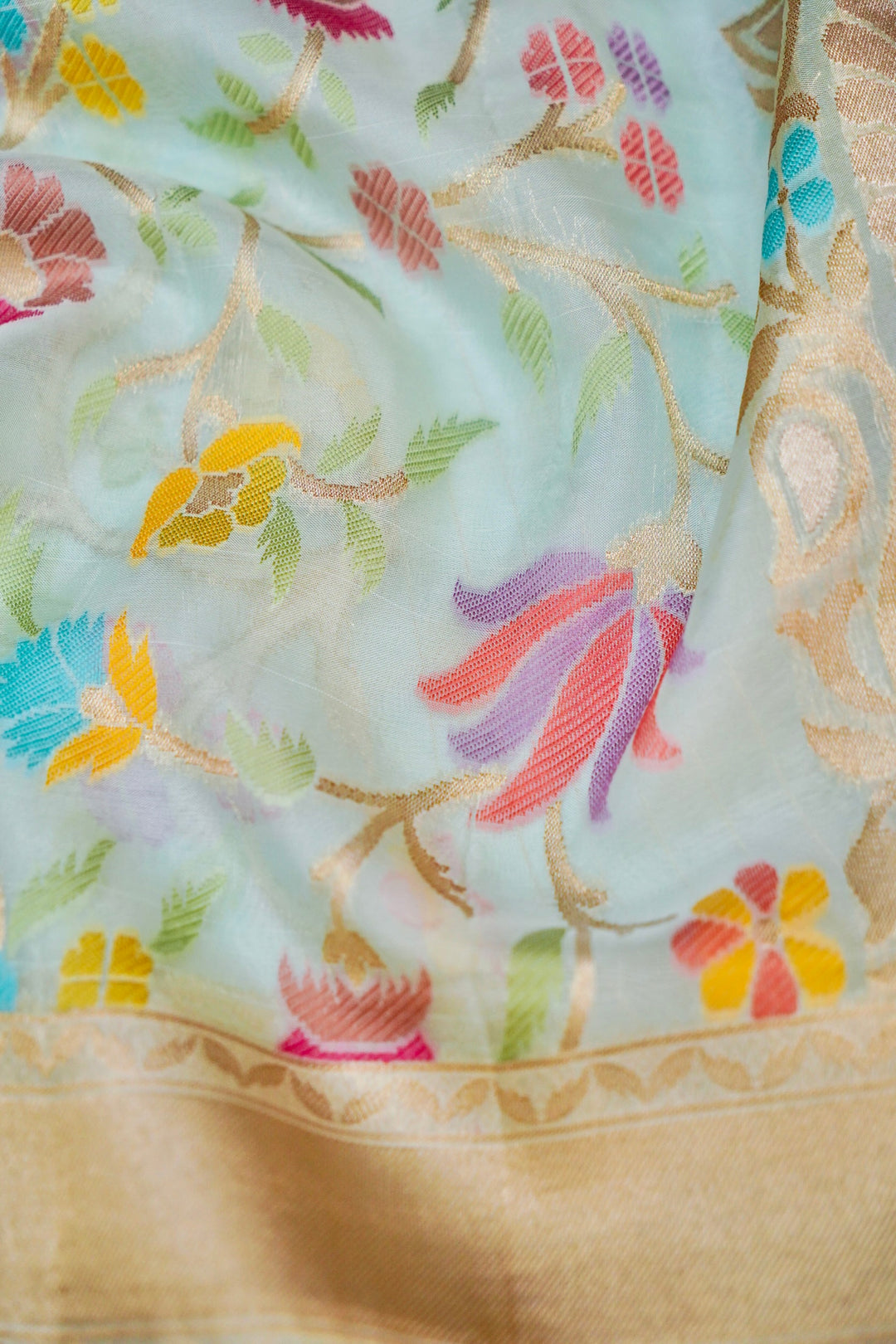 Elegant Serenity Powder Blue Kora Silk Saree with Tilfi Zari & Meenakari Jaal Weave