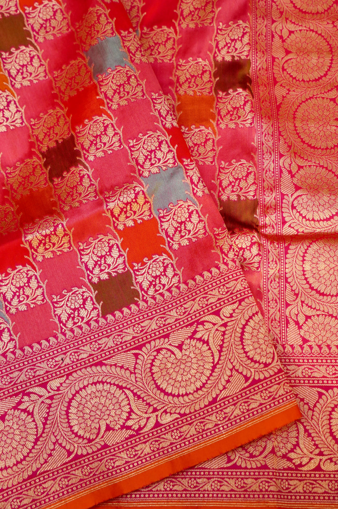 Gulnaar Rangkat – Handwoven Banarasi Pure Katan Silk Saree