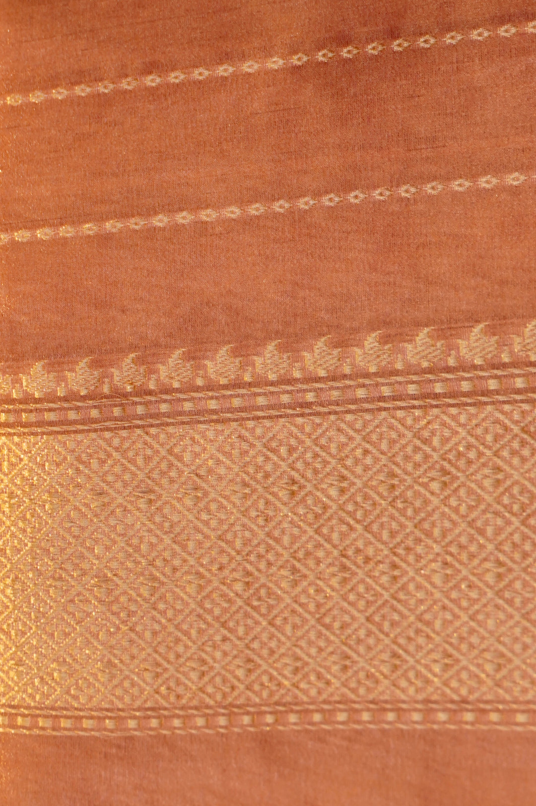 Nandini – Handwoven Rangkat Banarasi Pure Organza Tissue Silk Saree