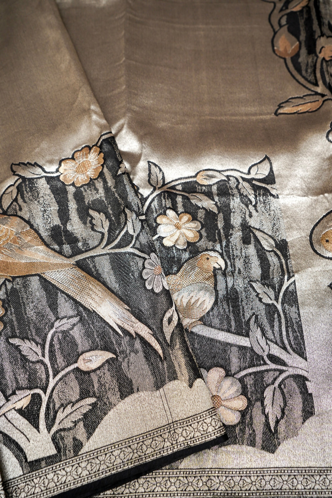 Black Pure Banarasi Crepe Tissue Saree with Contemporary Design Pattern