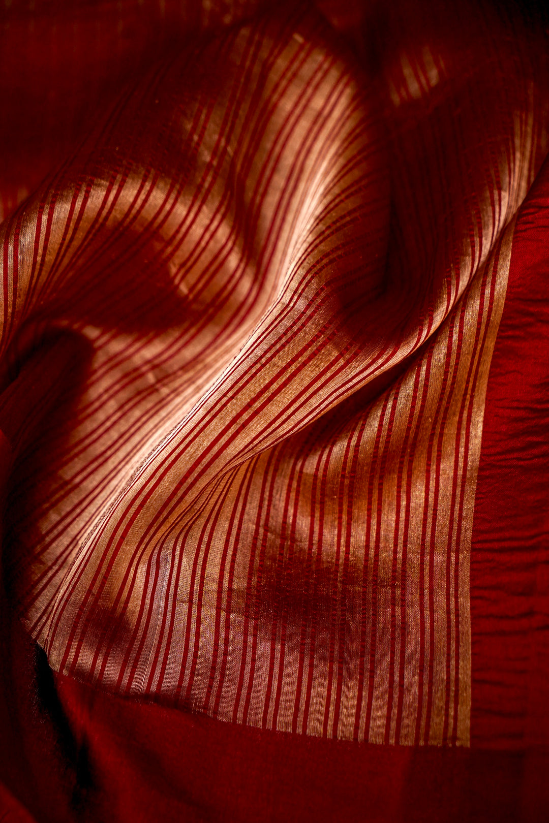 Maroon Stripe Luxe Banarasi Tissue Silk Saree View 4