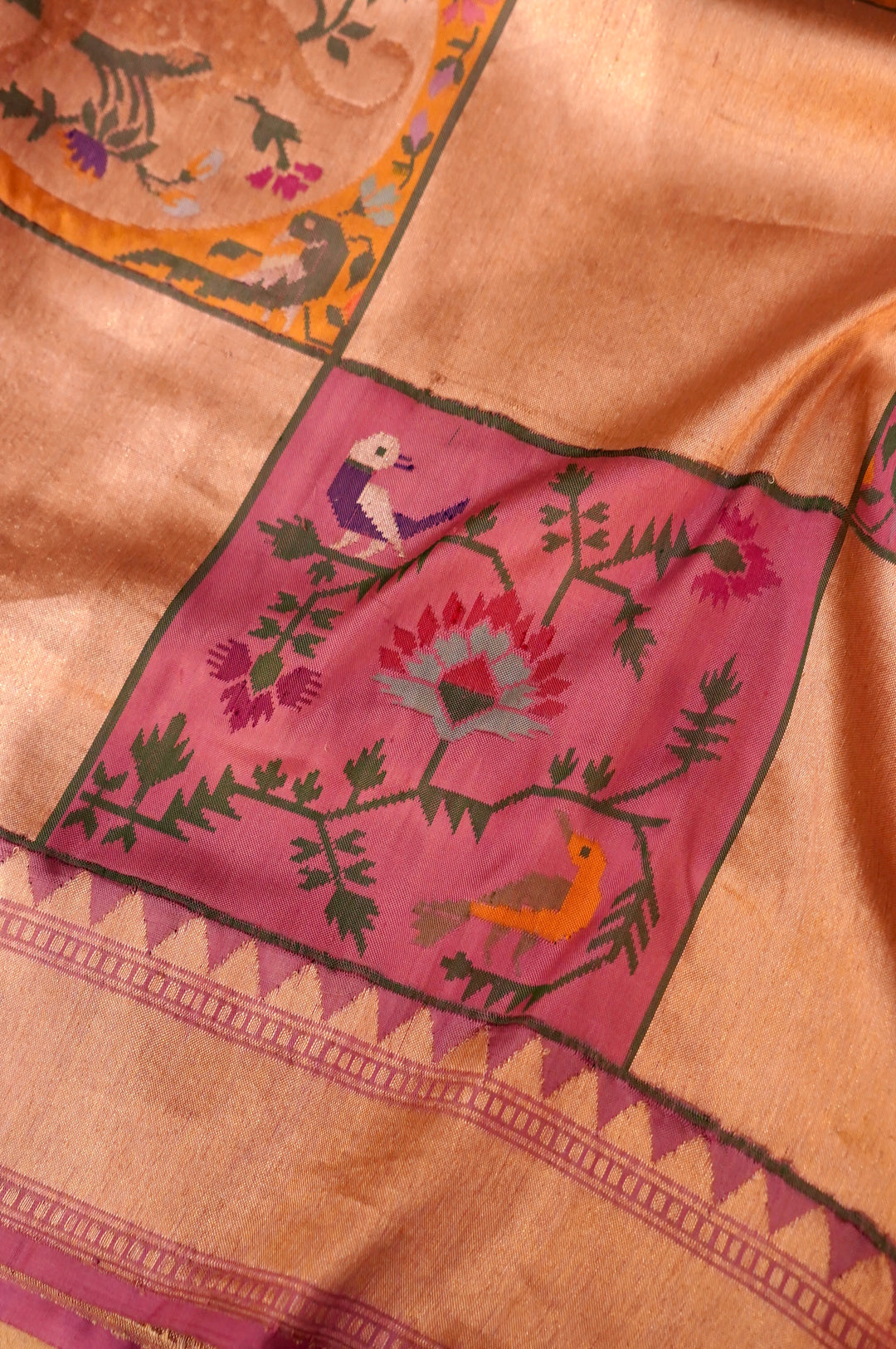 Gulabi Rooh – Handwoven Onion Pink Banarasi Pure Katan Silk Saree