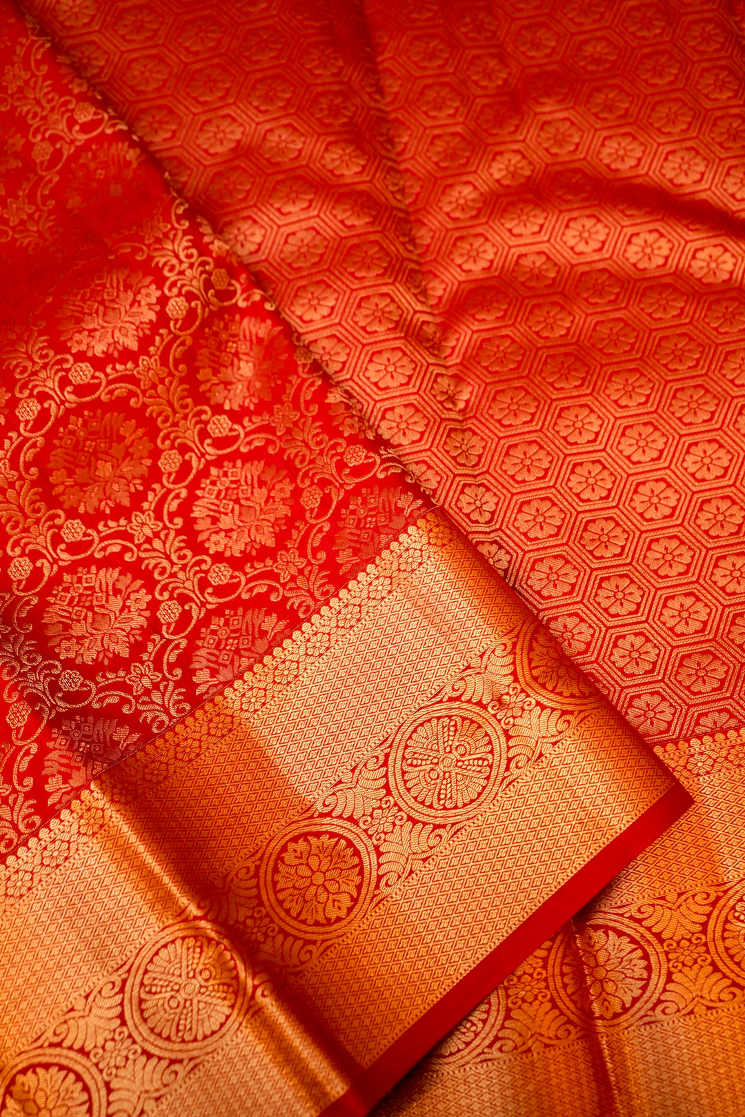 Scarlet Silk Kanjivaram Saree with Intricate Zari Brocade Weave View 3